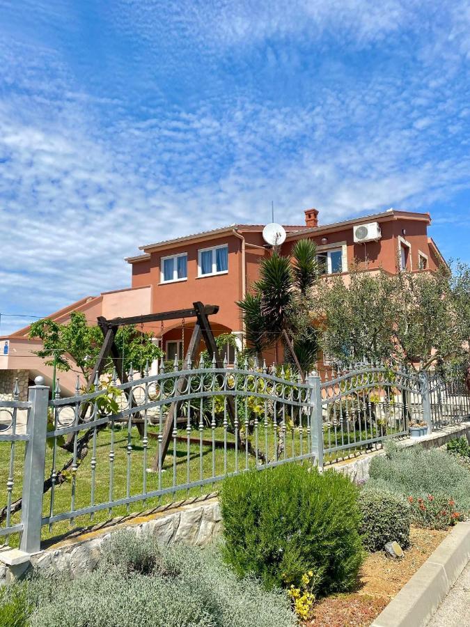 Apartmani Goga Biograd Na Moru Eksteriør bilde