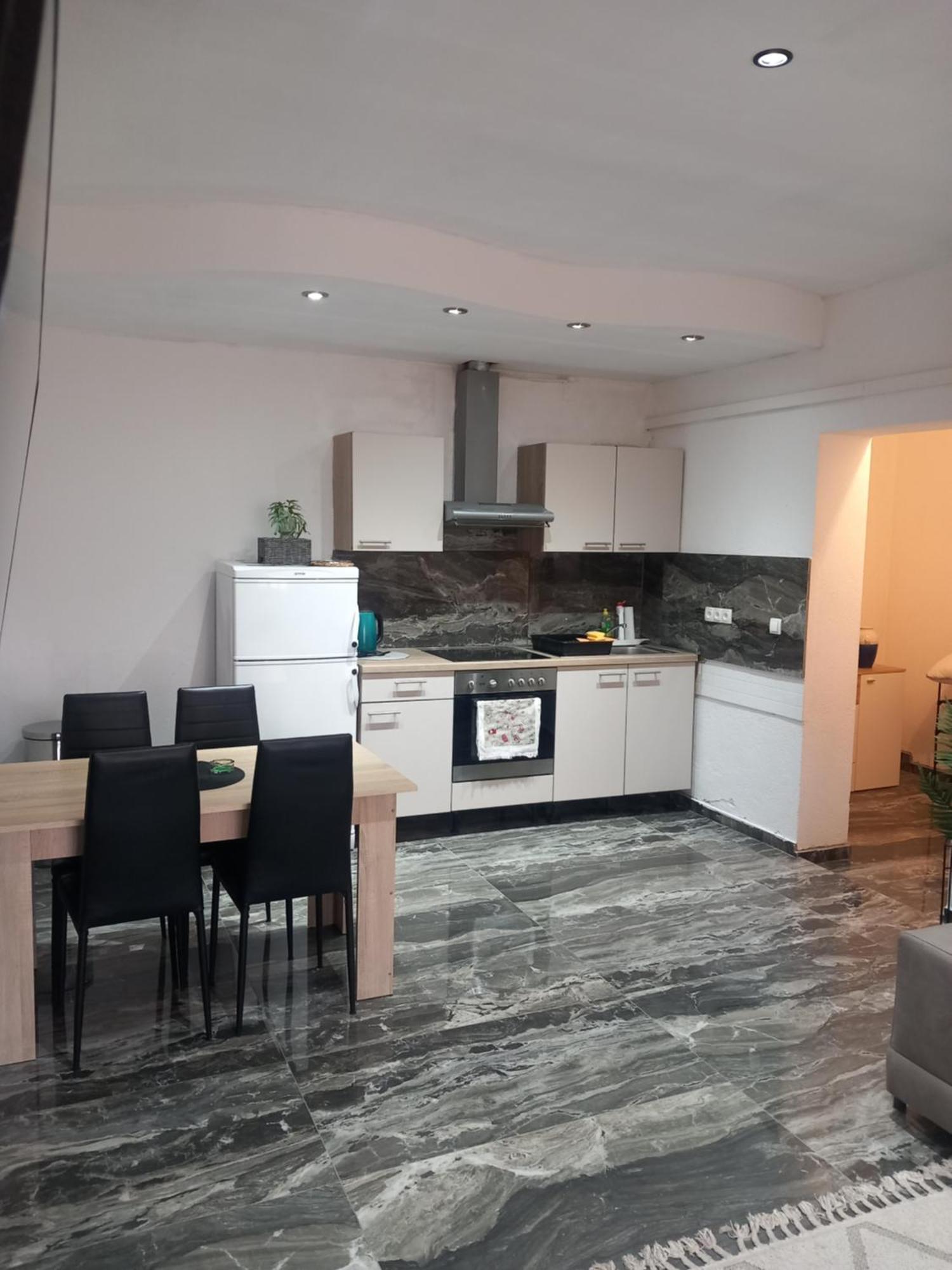 Apartmani Goga Biograd Na Moru Eksteriør bilde