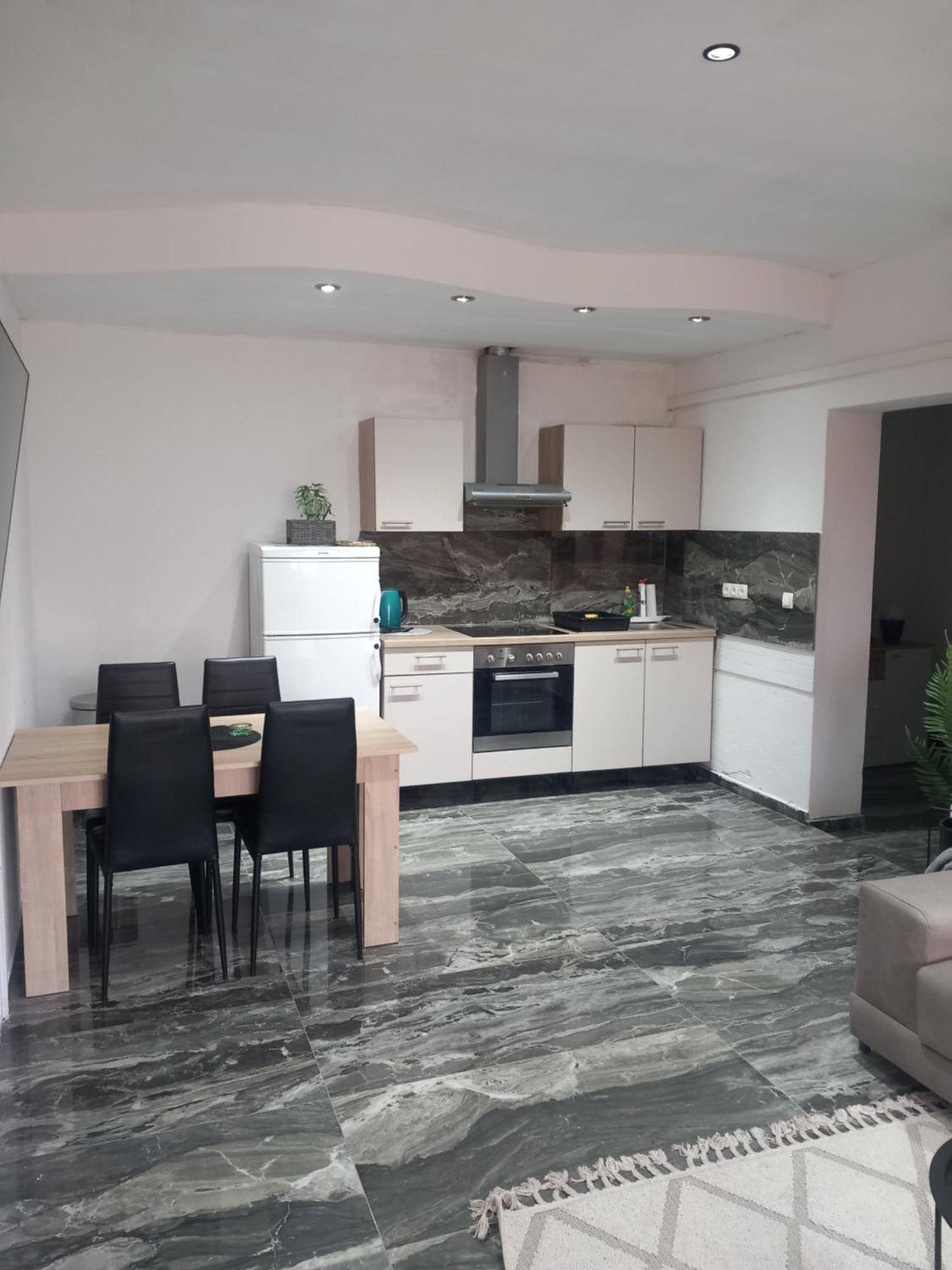 Apartmani Goga Biograd Na Moru Eksteriør bilde