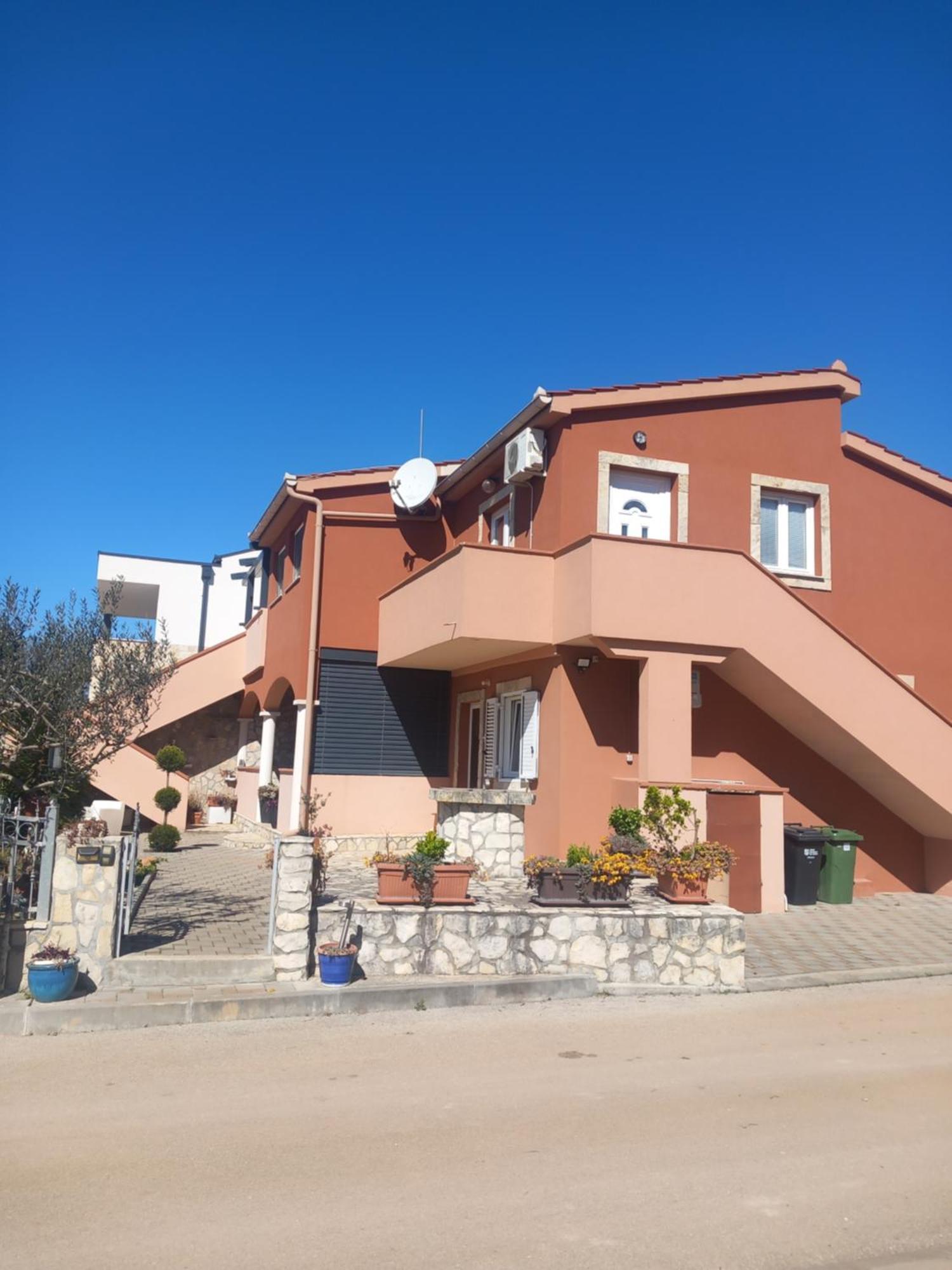 Apartmani Goga Biograd Na Moru Eksteriør bilde